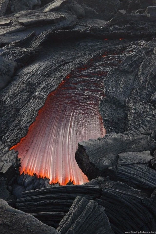 Volcano Landscape. (via iPhone 4 Nature Wallpapers Set 2 02 ...