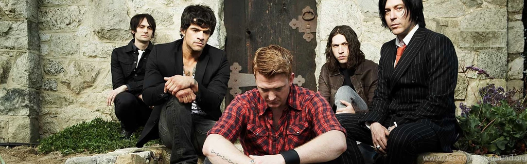 Download Wallpapers 3840x1200 Queens Of The Stone Age, Band ...
