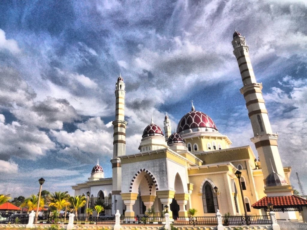 Masjid Hadhari Wallpapers 1024x768 789336
