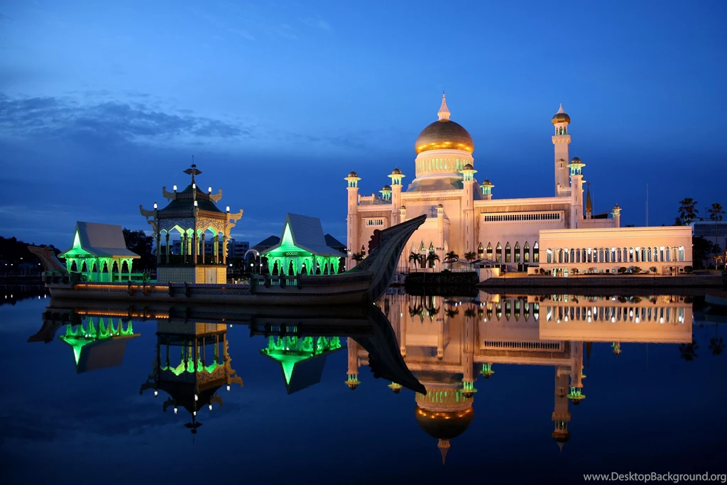 Sultan Omar Ali Saifuddin Mosque Wallpapers 3933x2622 904787