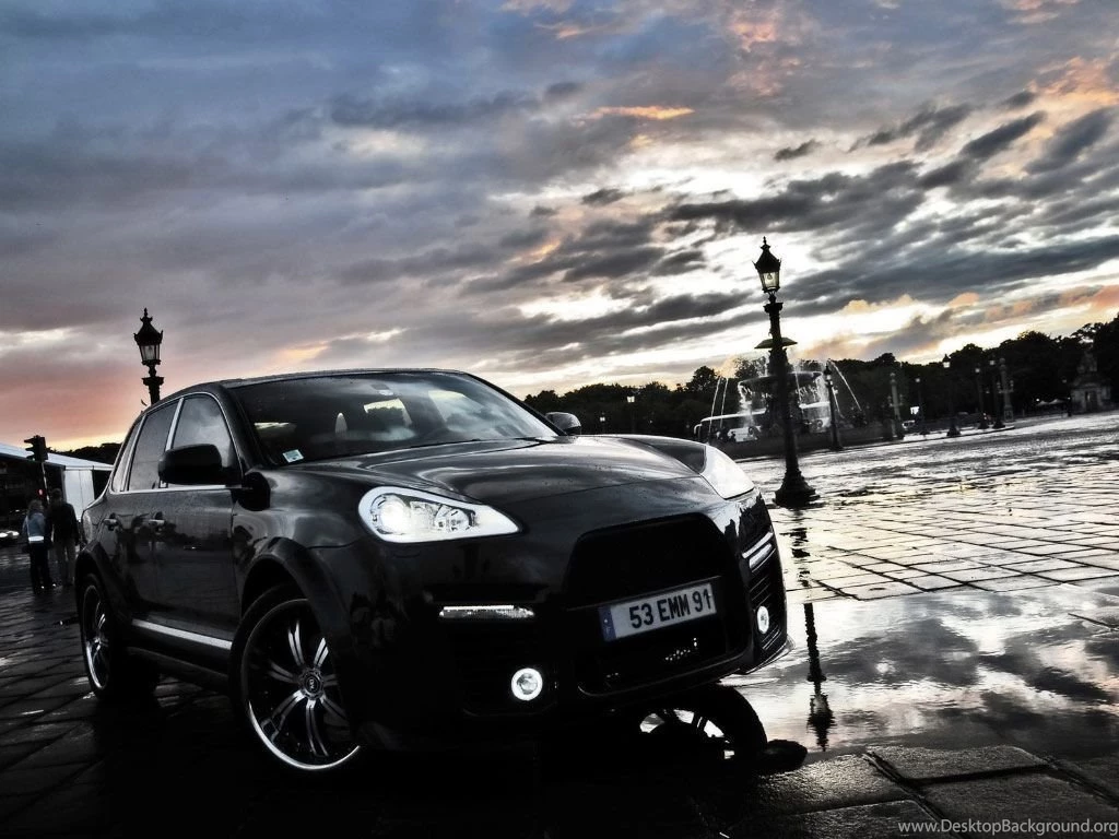 Porsche Cayenne Wallpapers HD