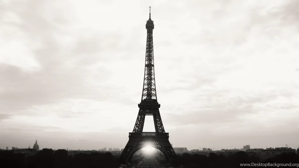 Eiffel Tower Backgrounds