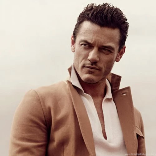 Luke Evans Hd Wallpapers   Free Android Application   Createapk.com