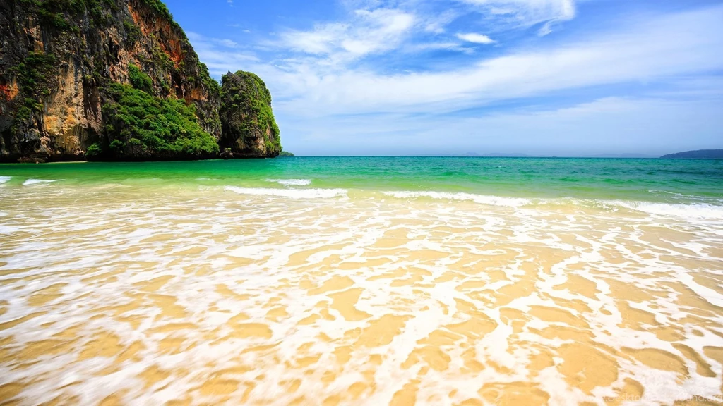 Paradise Beach Desktop Wallpapers