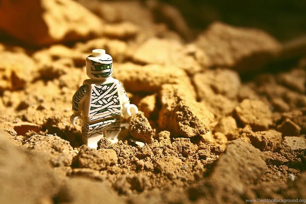 LEGO Monster Fighters: Mummy From The Desert [WALLPAPER]