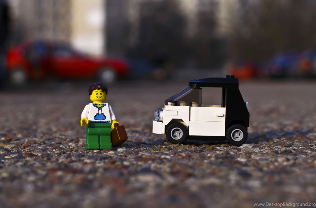 Lego Smart Car For Smart Guy! [WALLPAPER]