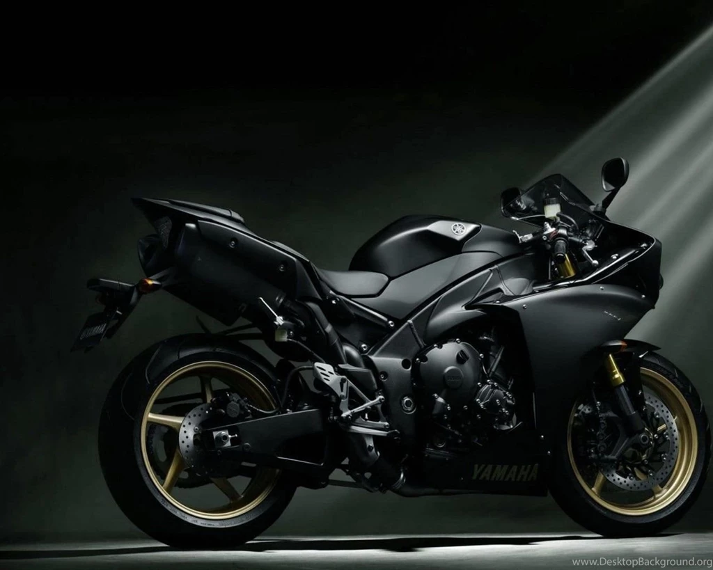 Yamaha YZF R1 Wallpapers 06