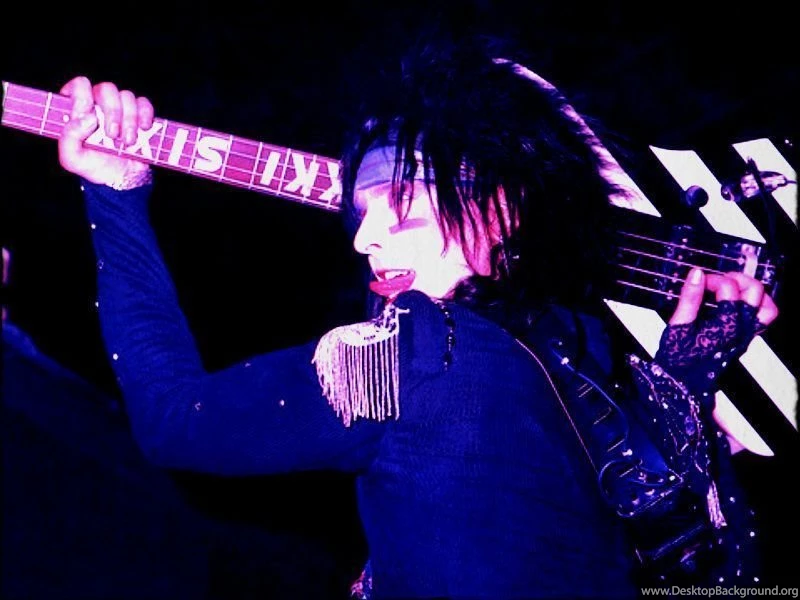 Mötley Crüe ~ Nikki Sixx ☆   Mötley Crüe Wallpapers (35114582 ...