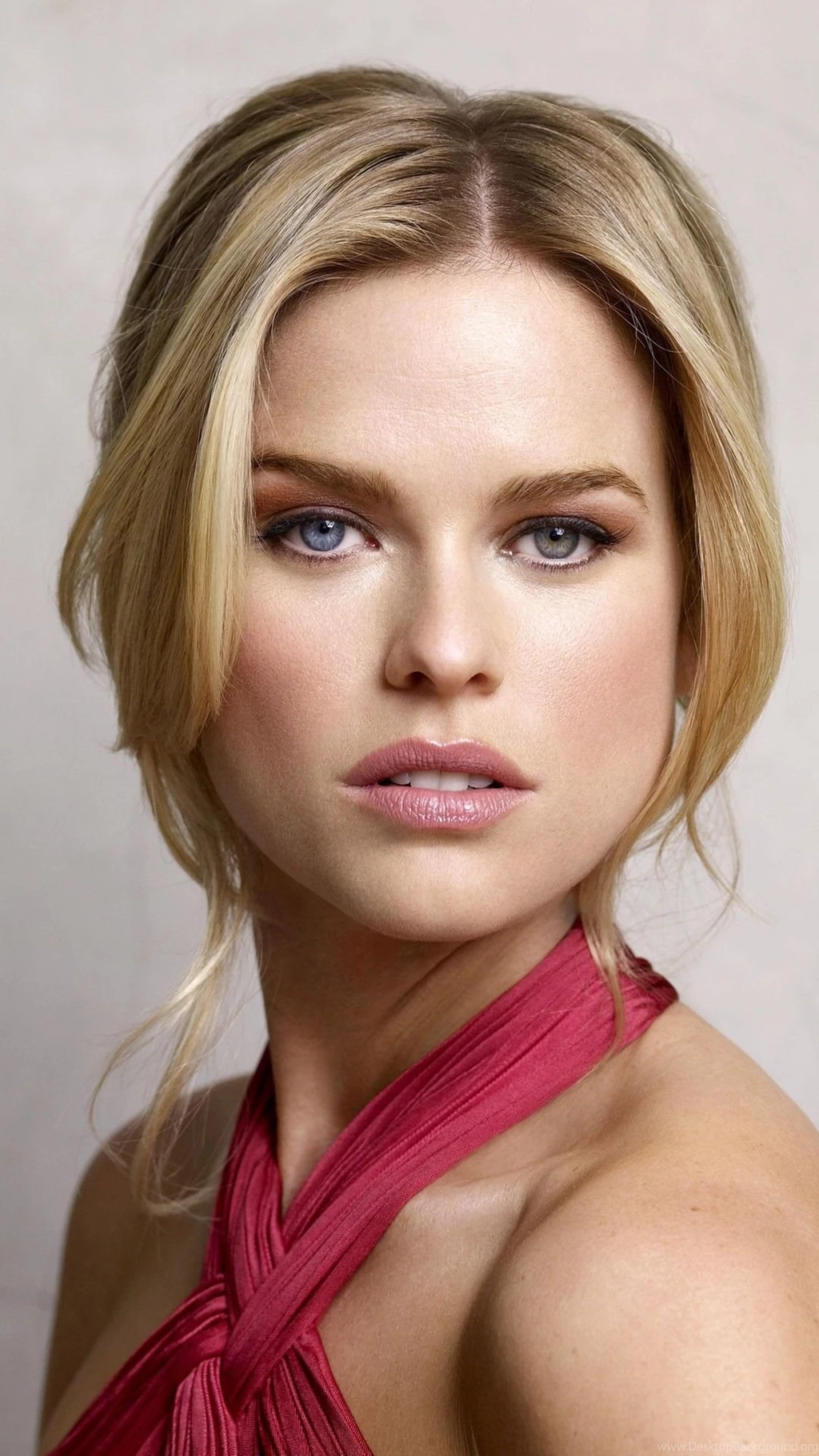 Alice Eve Mobile Wallpapers 13465