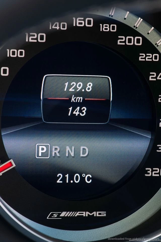 Download Mercedes AMG Speedometer Wallpapers For iPhone 4