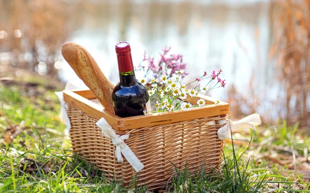 Picnic Wallpaper Images