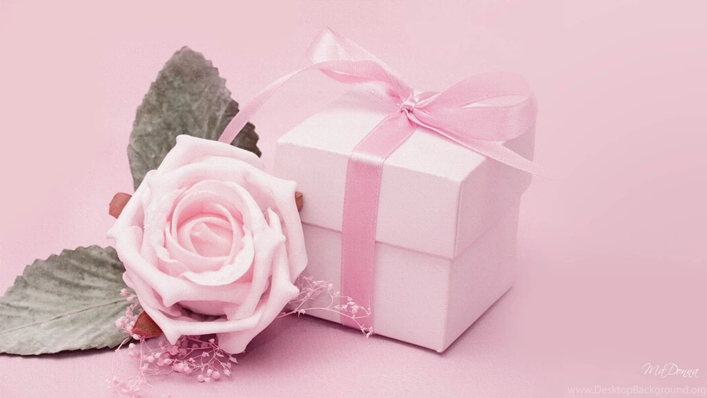 Pink Flower Desktop Wallpapers