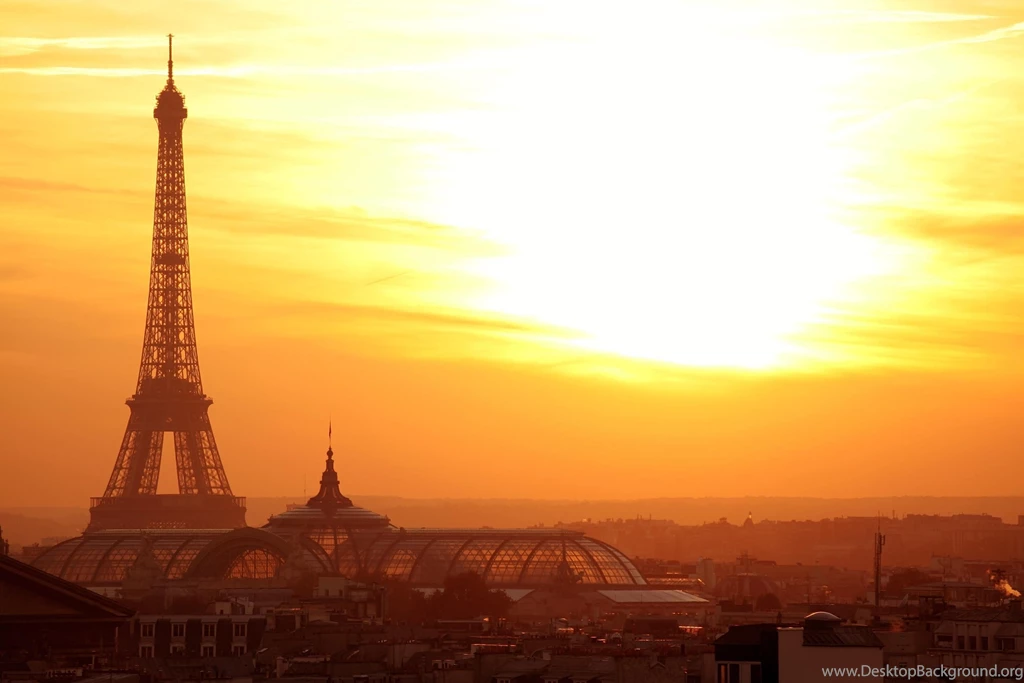 Eiffel Tower Backgrounds