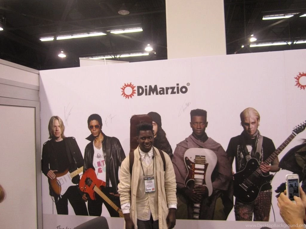 TOSIN ABASI FROM ANIMALS AS LEADERS AT DIMARZIO BOOTH NAMM 1/26 ...
