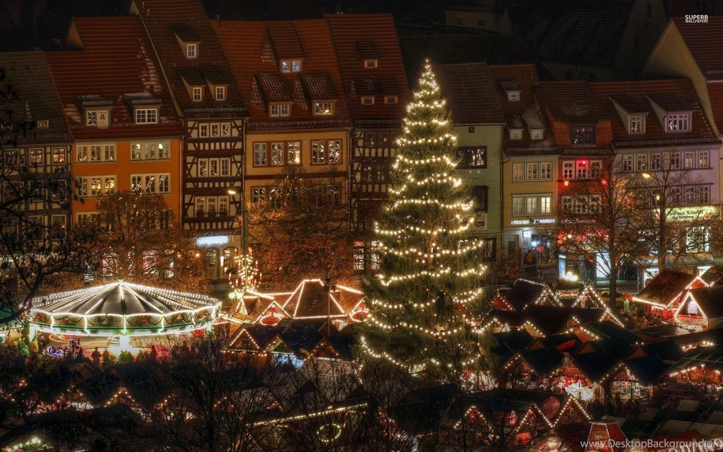 Christmas Decorations Wallpapers   World Wallpapers