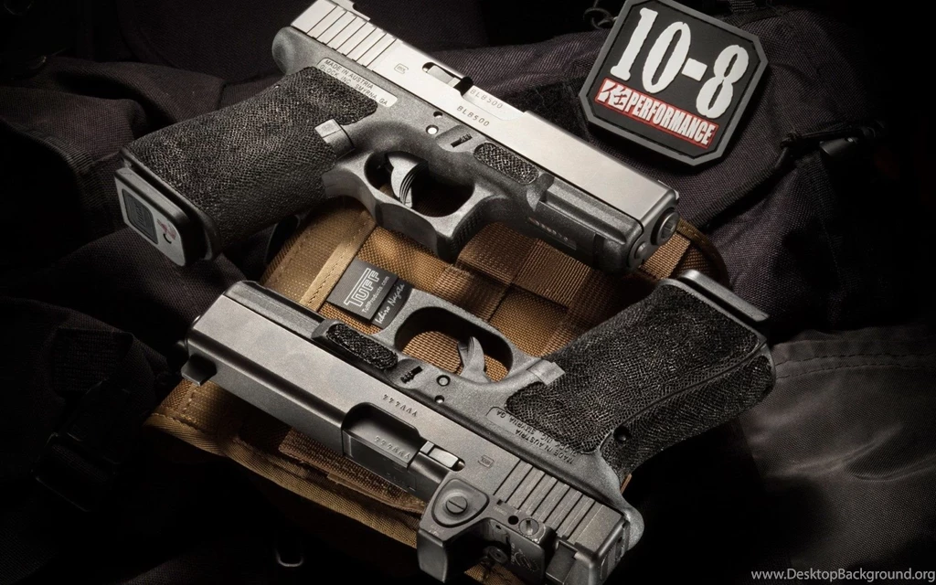 Glock 19 Pistol Wallpapers HD Download For Desktop & Mobile