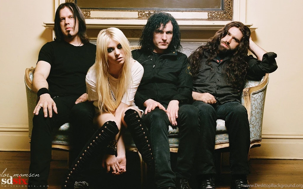 Taylor Momsen The Pretty Reckless Wallpapers