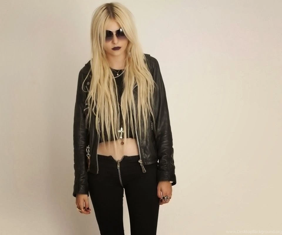 The Pretty Reckless Zone: Mobile Wallpapers : Taylor Momsen