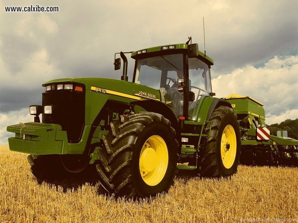 JohnDeere8410.jpg