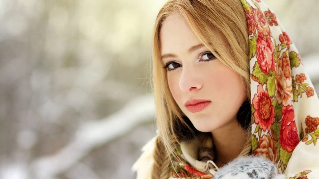 Beautiful Girl Wallpapers Download For Your Phone Or Computer