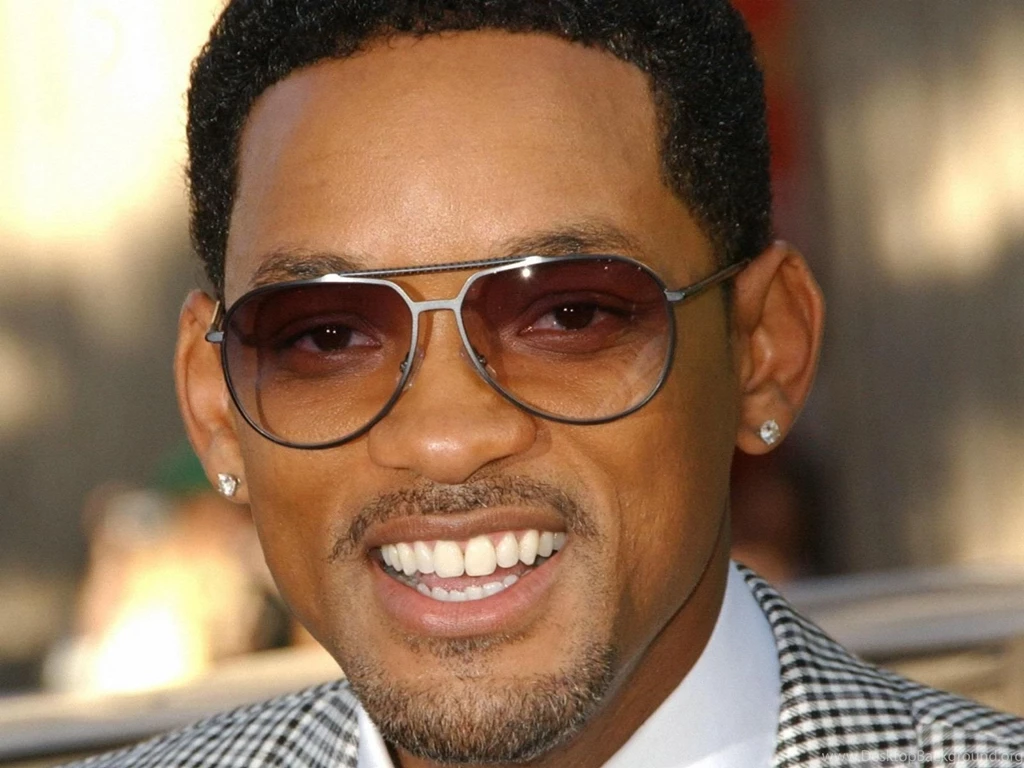 Will Smith With Glasses Smile Wallpapers