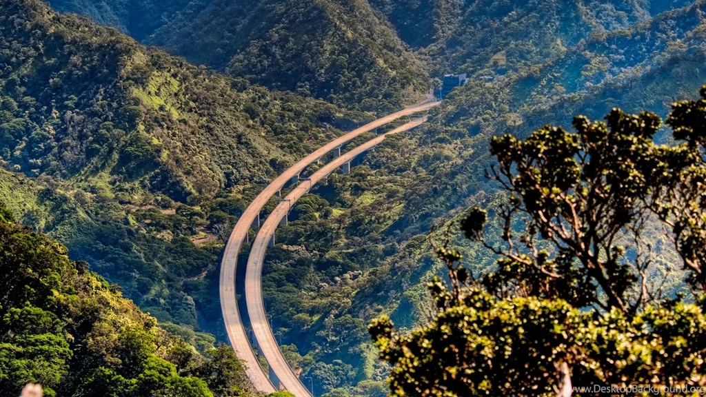 Mountain Highway In Aiea Hawaii Wallpapers