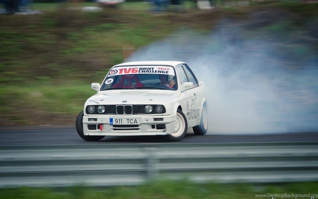 Drifting Wallpapers