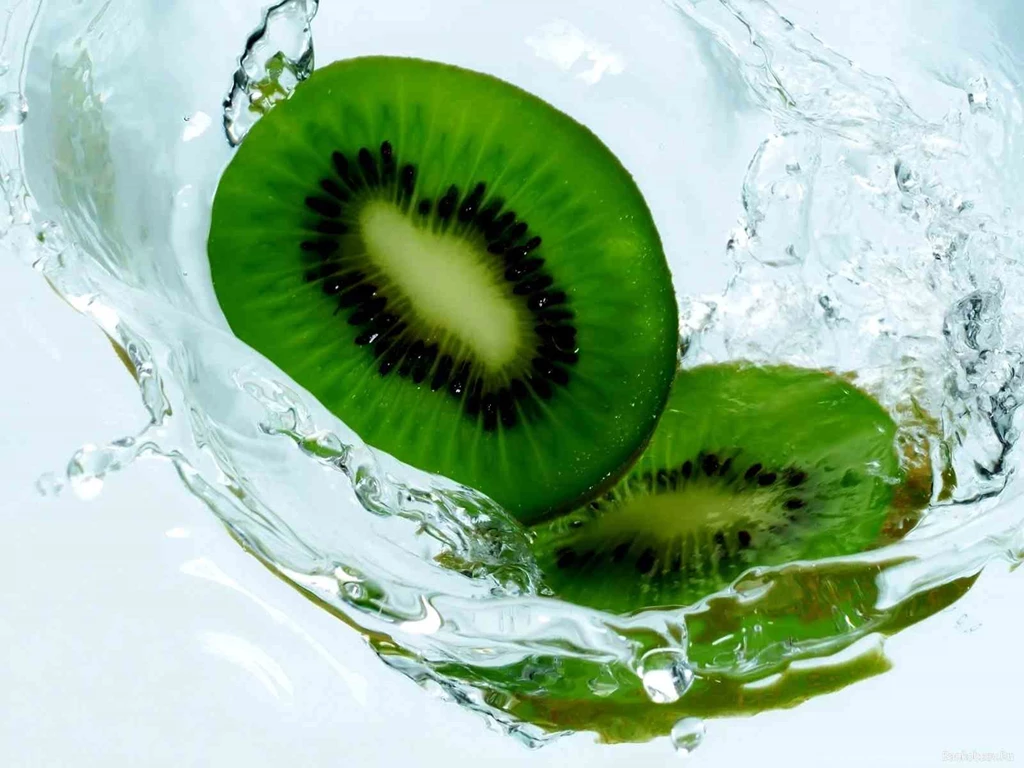 Yummy Kiwi Fruit HD Pictures For Desktop Computer
