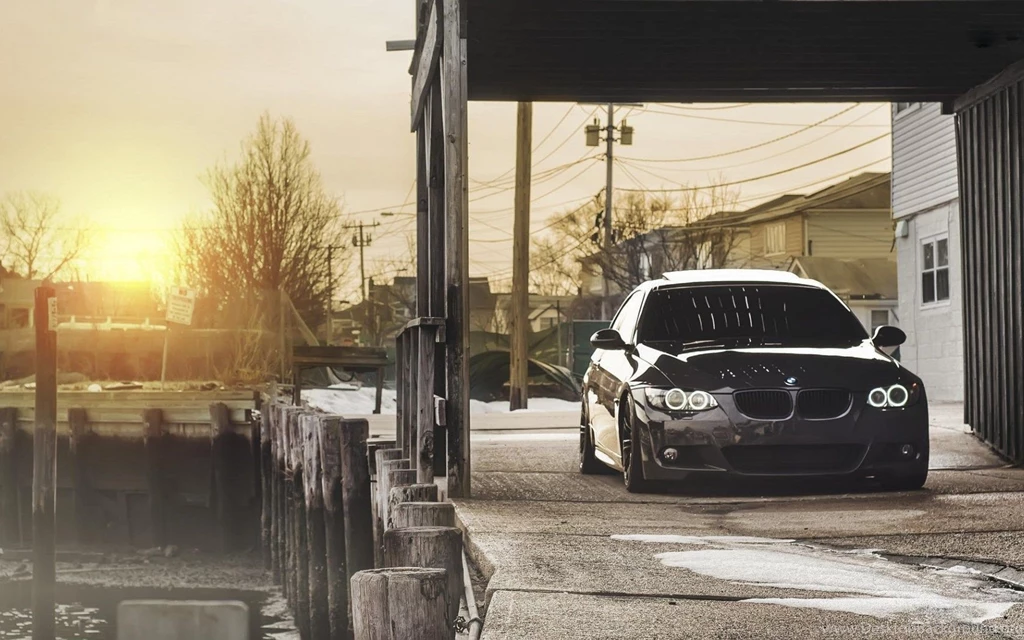 BMW 328i Car Front Sunset Wallpapers.jpg