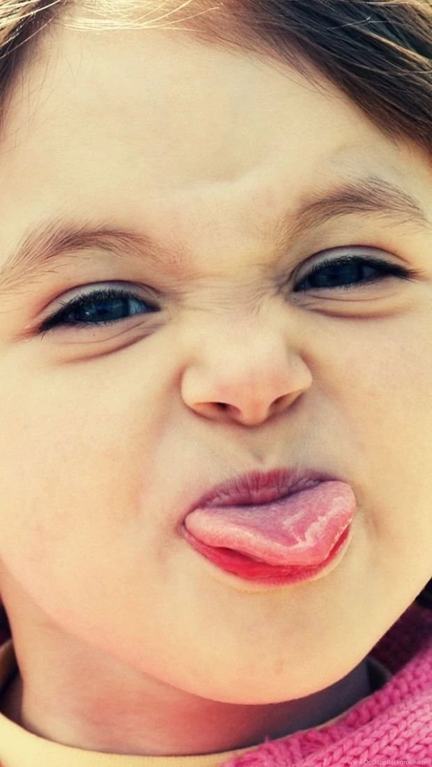 Cute Girl Iphone 5 Wallpapers