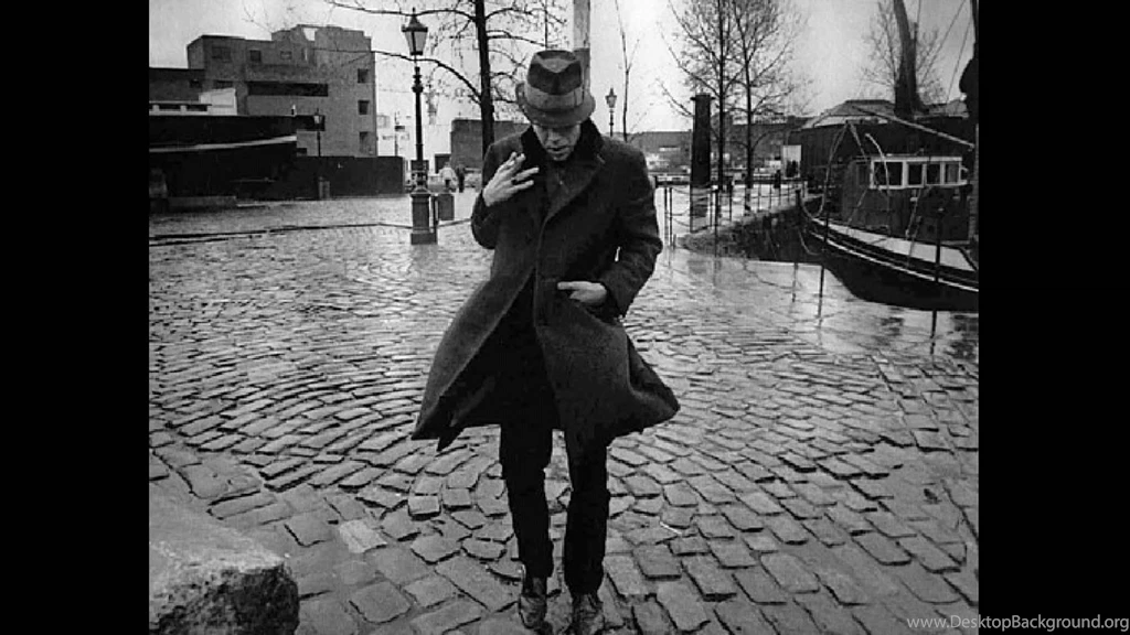 Tom Waits   Tom Traubert's Blues (Four Sheets To The Wind In ...