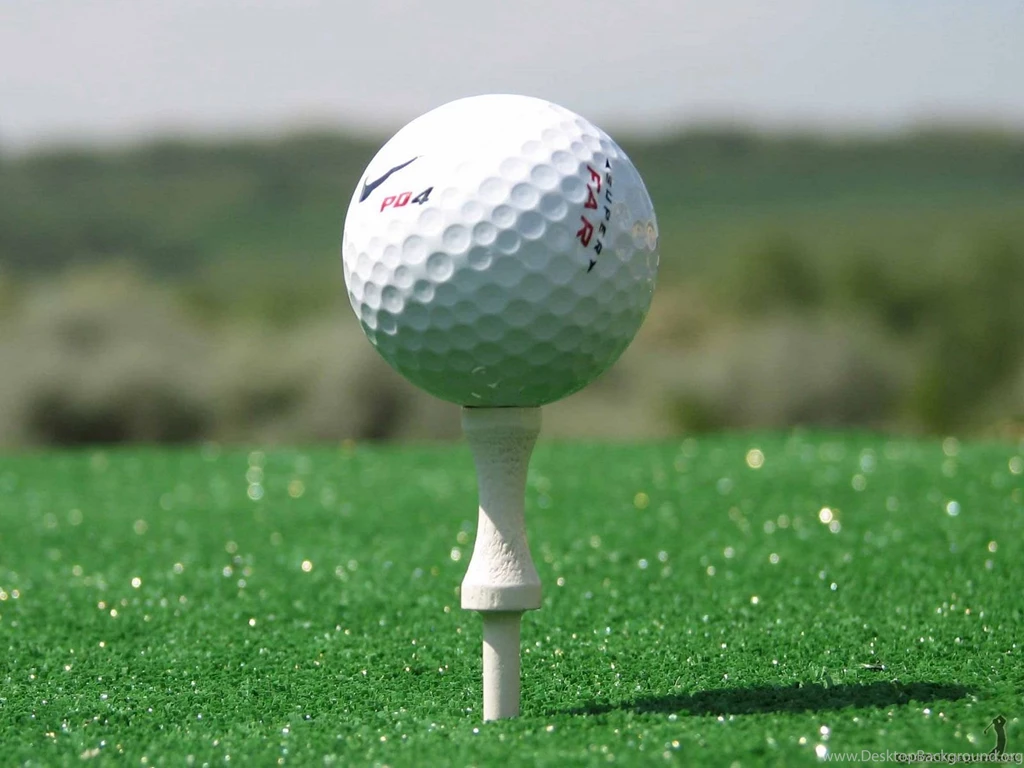 Download Golf Ball Wallpapers Photo