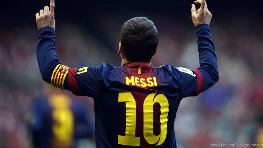 Wallpapers Download 1366x768 Lionel Messi On The Stadium T shirt ...