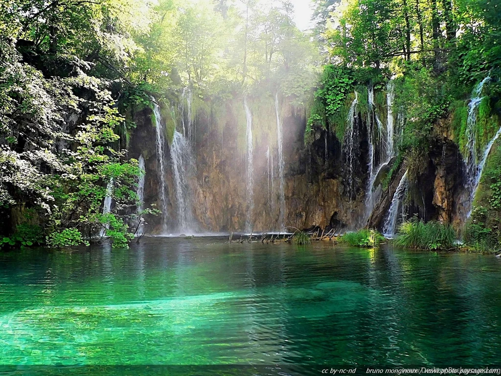 Gallery For Beautiful Wallpapers Waterfall