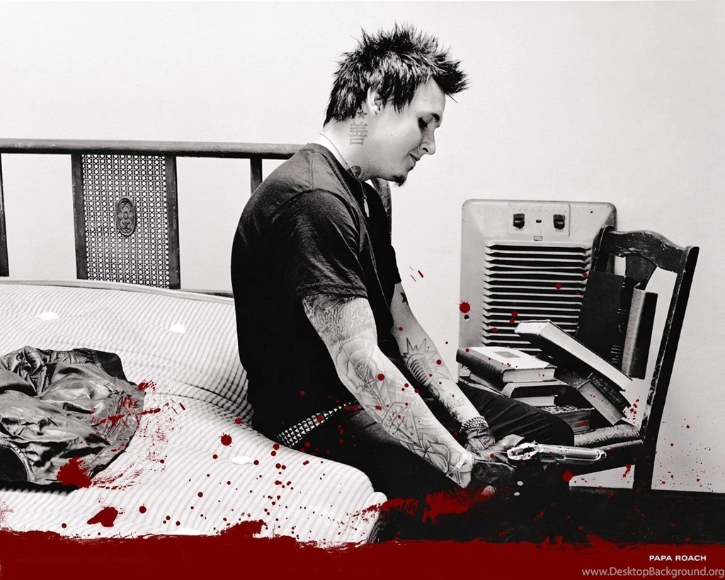 Download Wallpapers 1280x1024 Papa Roach, Bed, Chair, Tattoo, Hair ...