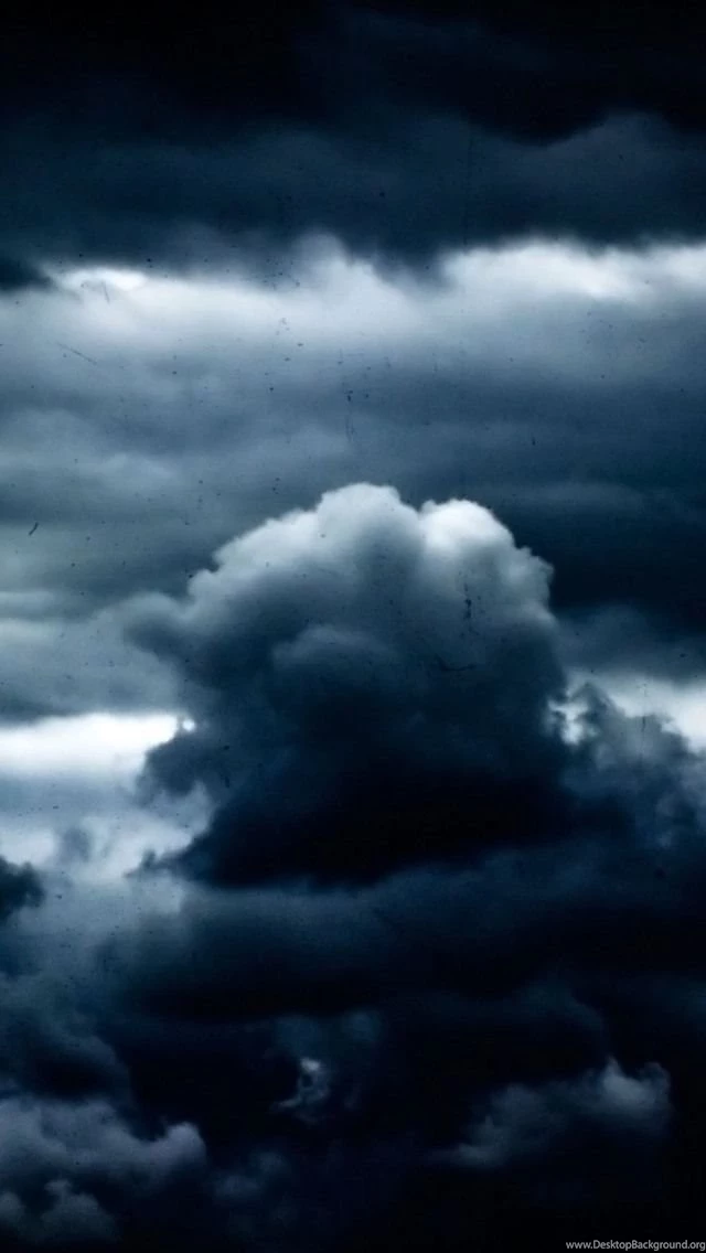 Thick Dark Clouds Wallpapers Free Iphone Wallpapers Desktop Background