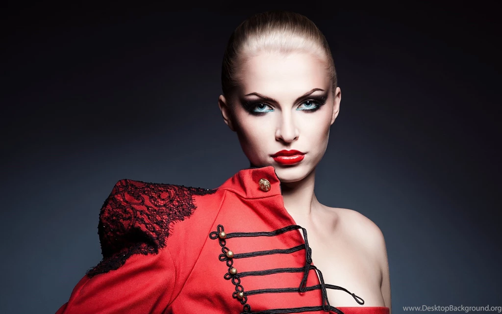 Women Fashion High Resolution Wallpapers