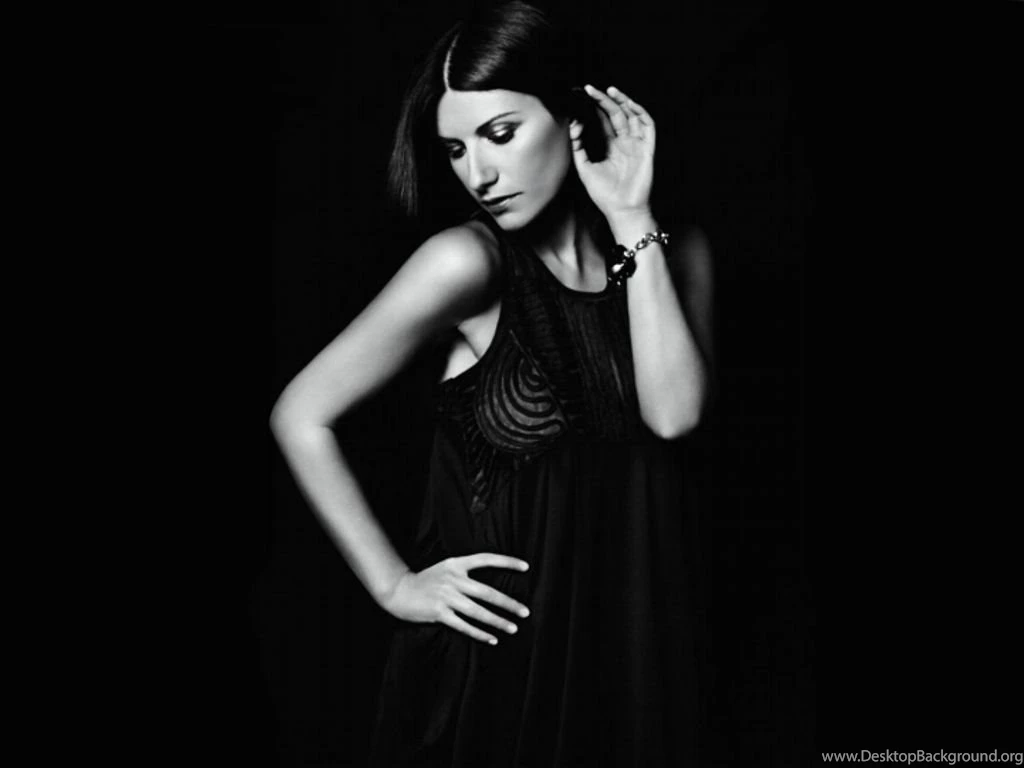 Laura Pausini VIP Wallpapers (Page 1)