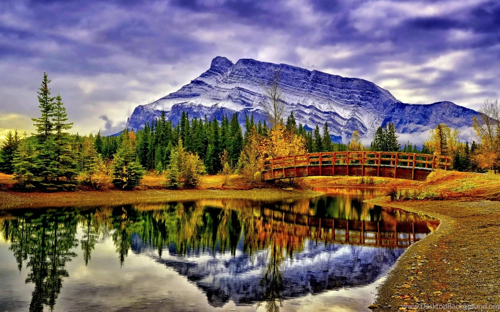 CASCASCADING POND BANFF ALBERTA CANADA WALLPAPER   (