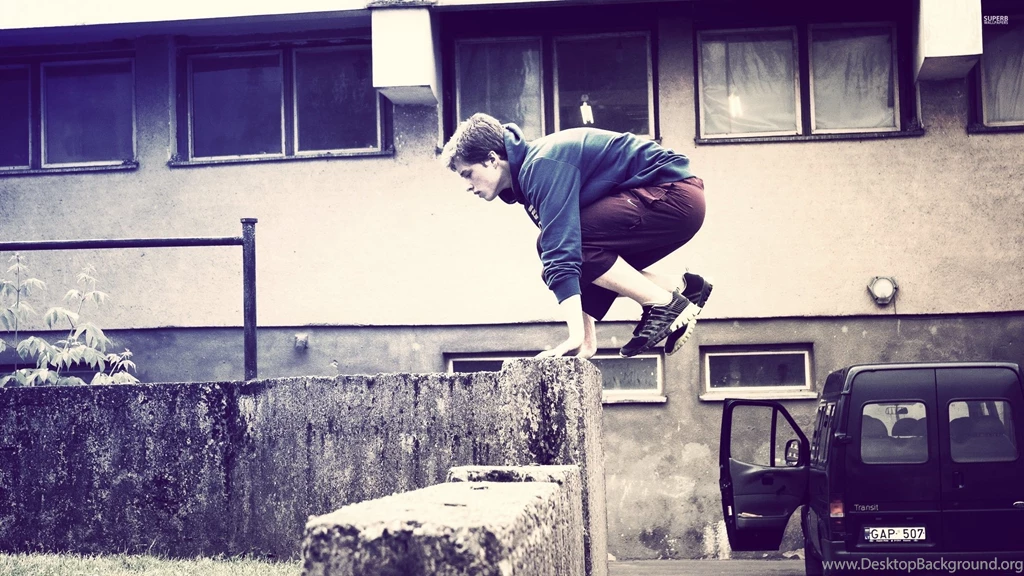 Young Amateur Parkour Wallpapers And Images Wallpapers, Pictures ...