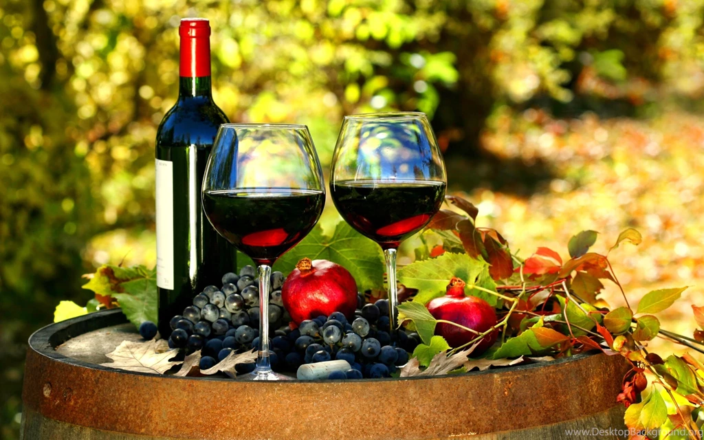 Download Wallpapers 3840x2400 Glasses, Red Grapes, Wine, Barrel ...