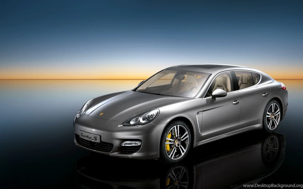 Gallery For   Porsche Panamera Turbo Wallpapers