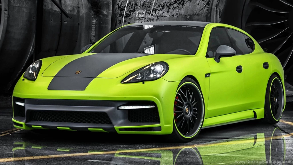2560x1440 2013 Porsche Panamera Wallpapers