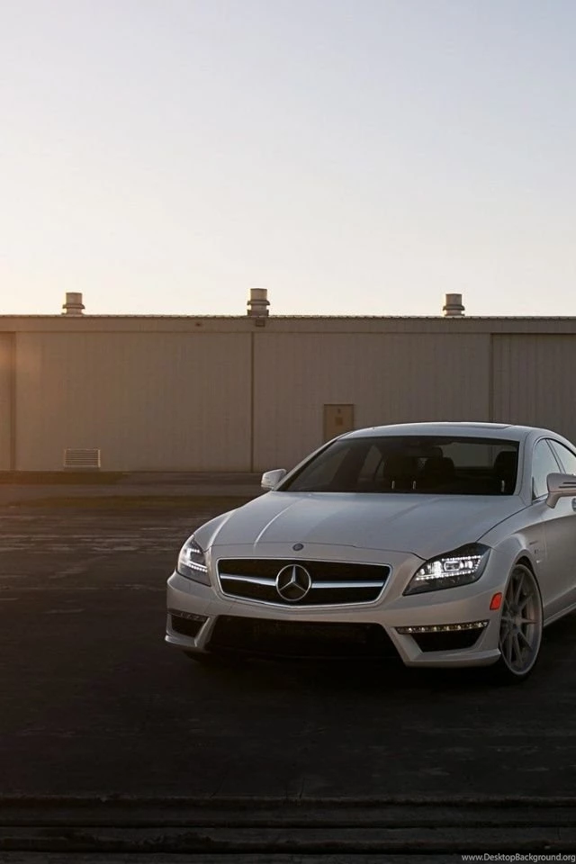 640x960 White Mercedes Benz CLS63 AMG Class ADV 1 Iphone 4 Wallpapers