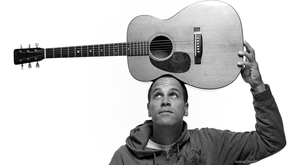 Jack Johnson Guitar Smock Hand Look