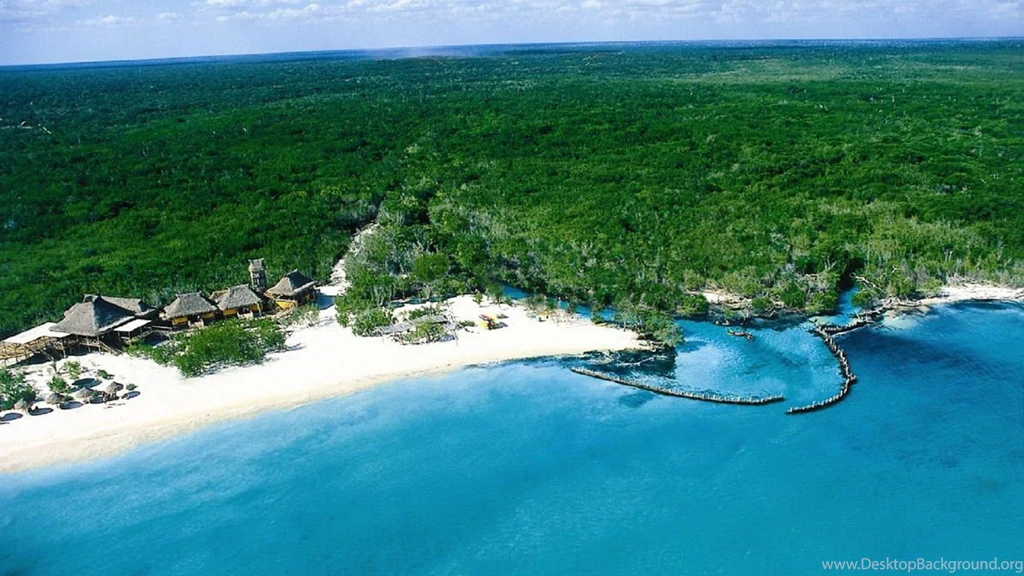 Sunny Beach In Panama Wallpapers And Images Wallpapers, Pictures ...