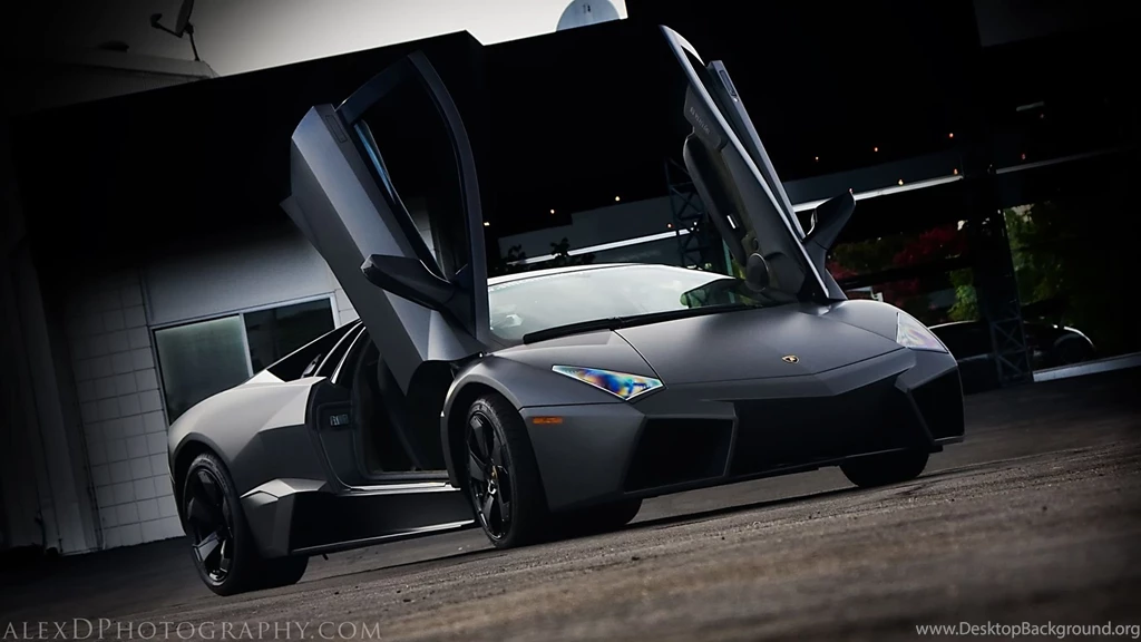 Lamborghini_Reventon_HD_Wallpaper1.jpg
