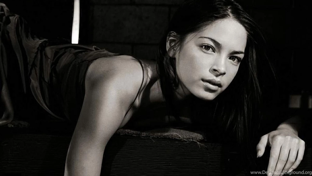Kristin Kreuk HD Wallpapers