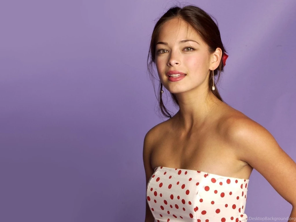 Kristin Kreuk Beautiful HD Wallpapers   Wallpapers