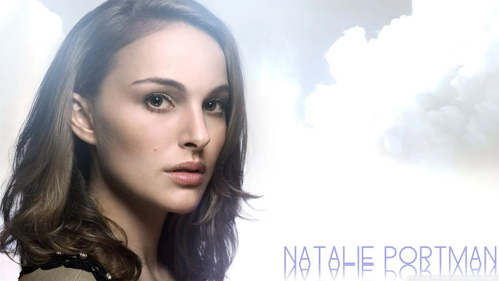 Natalie Portman Desktop Wallpaper HD.jpg